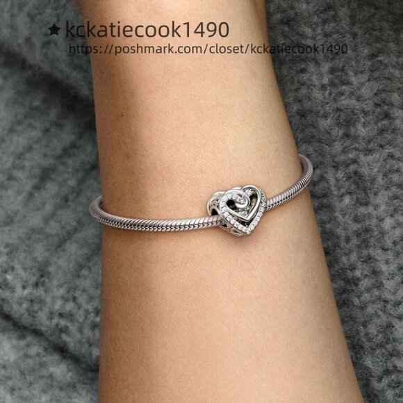 Pandora Sparkling Entwined Hearts Charm|Pendant - Picture 2 of 2